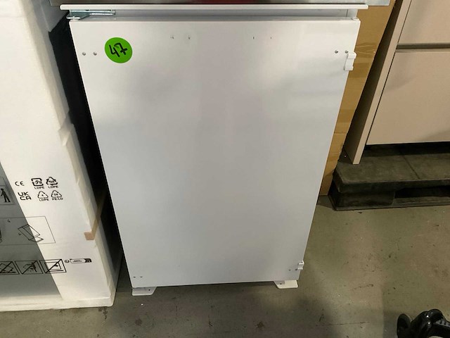 Indesit insz902aa koelkast met vriesvak - afbeelding 4 van  4
