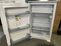 Indesit insz902aa koelkast met vriesvak - afbeelding 1 van  4