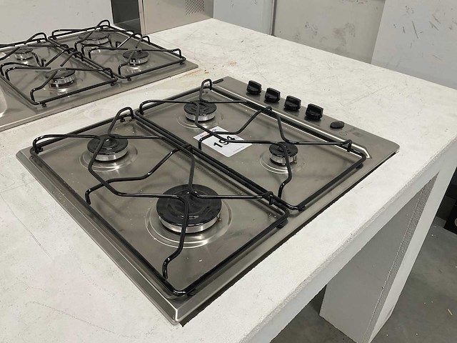 Indesit paa642ix/i gaskookplaat - afbeelding 2 van  2