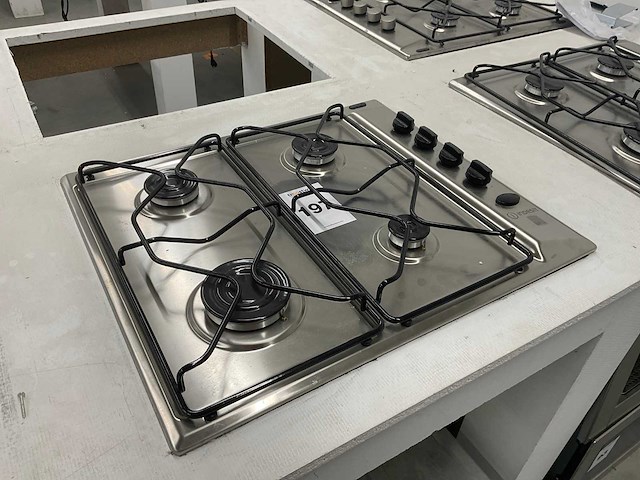 Indesit paa642ix/i gaskookplaat - afbeelding 2 van  2