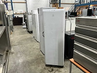 Indesit vrieskast - afbeelding 1 van  6