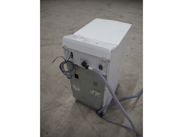 Indesit - afbeelding 5 van  10