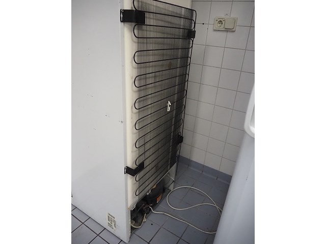 Indesit - afbeelding 8 van  10