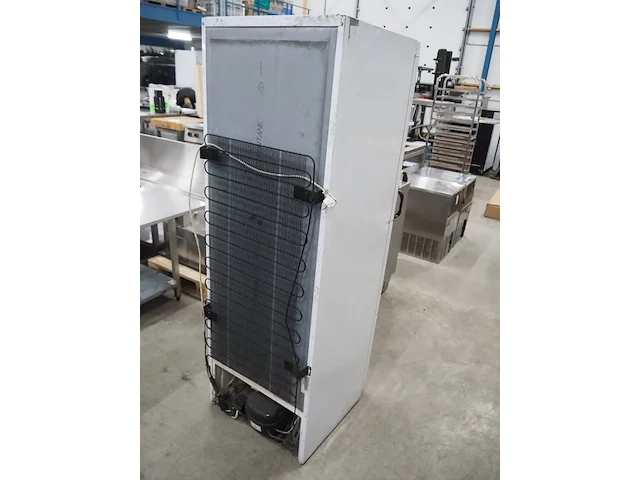 Indesit - afbeelding 3 van  8