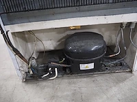 Indesit - afbeelding 7 van  8