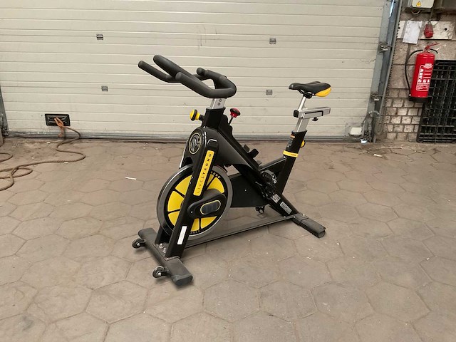 Indoor cycling ls e-series class s spinningbike - afbeelding 1 van  6