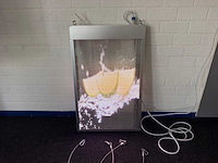 Indoor hangende led poster display