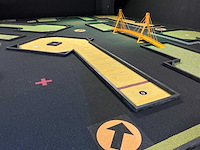 Indoor midgetgolfbaan (14 holes) - afbeelding 3 van  21