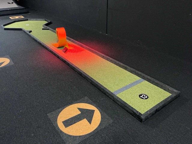 Indoor midgetgolfbaan (14 holes) - afbeelding 7 van  21