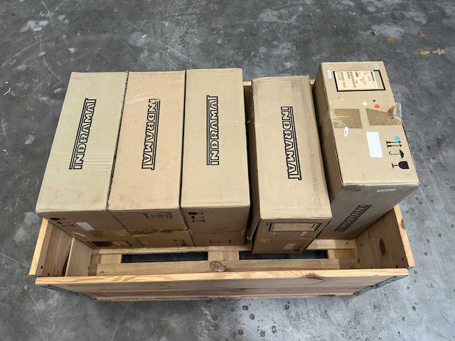 Indramat - kds 1.1-050-300-w1-220 - partij servo drives / aandrijfmodules (5x) - afbeelding 3 van  4