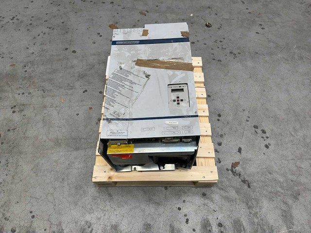 Indramat - rac 3.1-150-460-a00-w1-220 - rac 3 main spindle drive - afbeelding 3 van  7