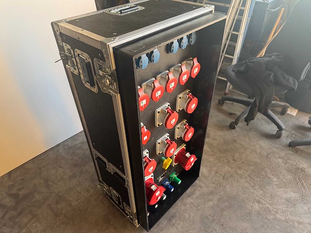 Indu electric - 400a powerlock distributor in flightcase - afbeelding 3 van  10
