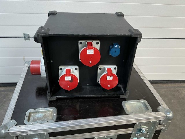 Indu electric 125a verdeler - afbeelding 1 van  3