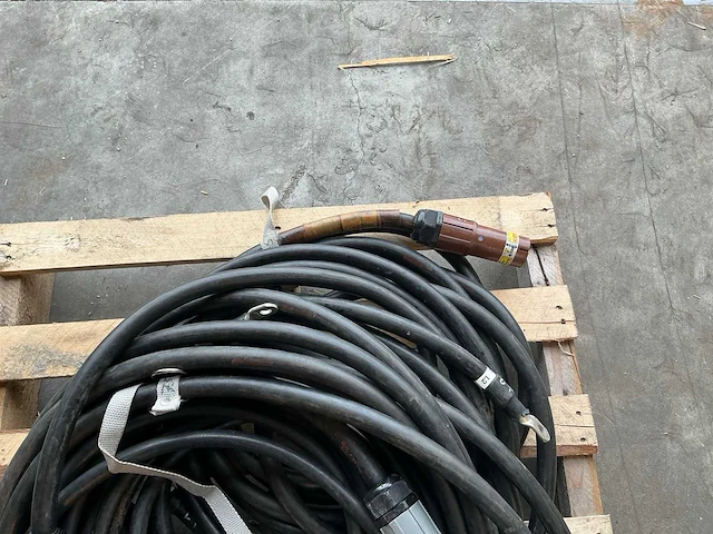 Indu electric 400a powerlock set 5x 7,5m pe,n,l1,l2,l3 krachtstroom kabel - afbeelding 3 van  4