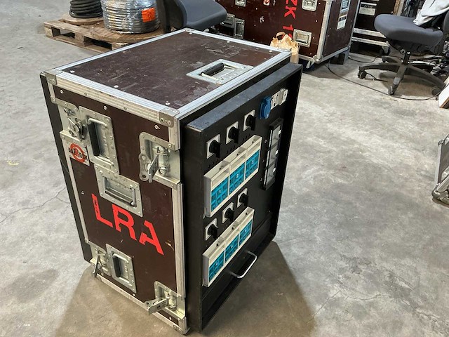 Indu elektrische lra400 400a powerlock-verdeler in flightcase - afbeelding 5 van  5