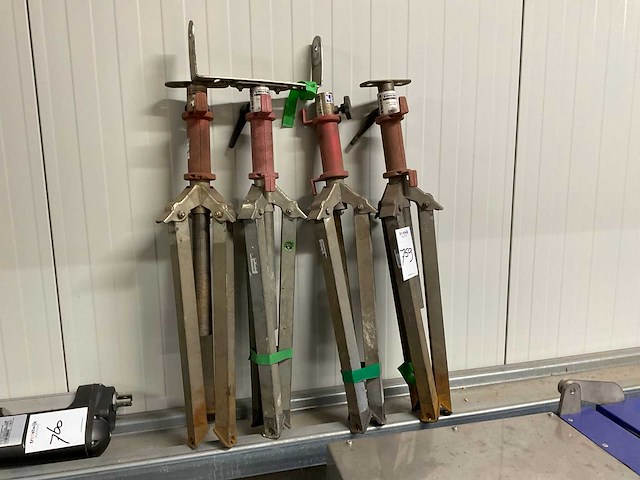 Indu-tool bouwlampstatief (4x) - afbeelding 1 van  1