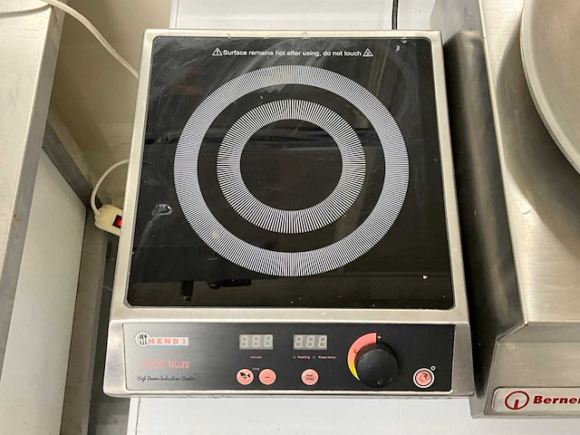 Inductie cooker en wok - afbeelding 3 van  5
