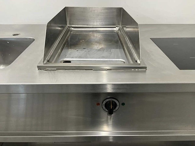 Inductie kook- en baklijn met spoelbak - afbeelding 5 van  16