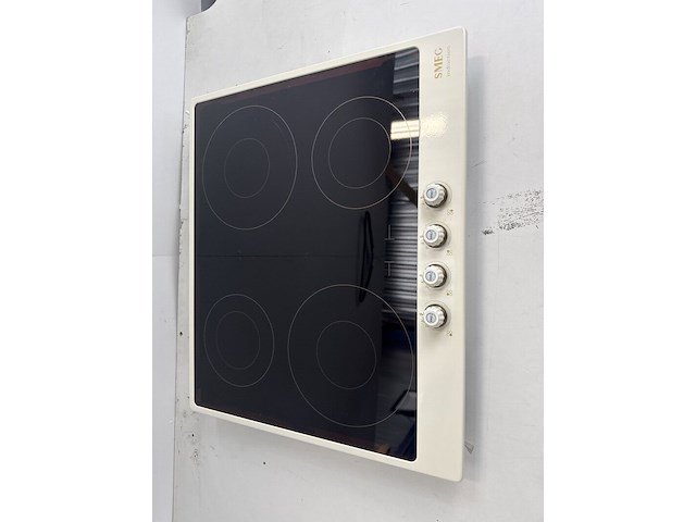 Inductiekookplaat, smeg, cortina si764pom, crème - afbeelding 2 van  2