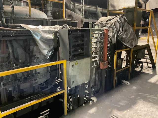 Inductotherm - 2001 - gietmachine - afbeelding 10 van  61