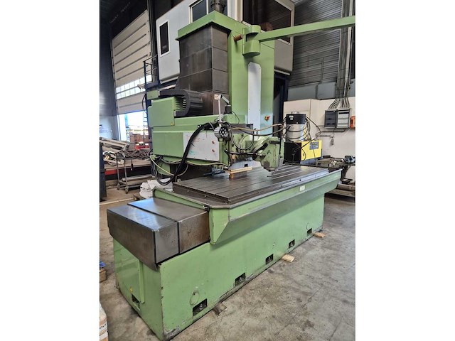 Induma - mbm-22 - bedfreesmachine met heidenhain tnc 355 - afbeelding 12 van  30