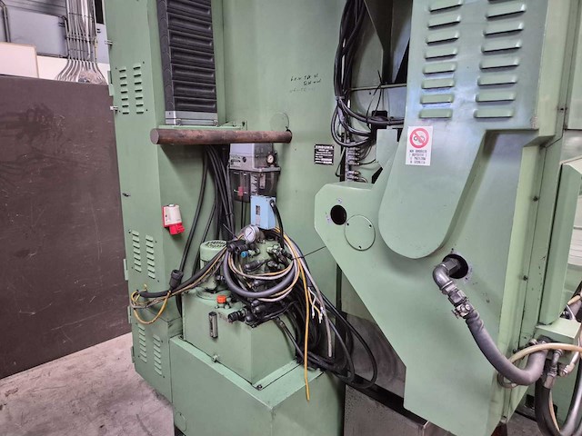 Induma - mbm-22 - bedfreesmachine met heidenhain tnc 355 - afbeelding 17 van  30