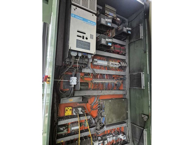 Induma - mbm-22 - bedfreesmachine met heidenhain tnc 355 - afbeelding 21 van  30