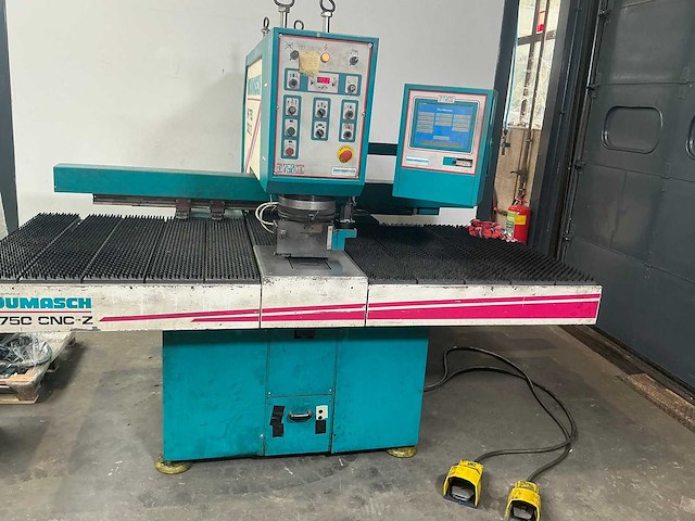 Indumasch - hp 750 cnc/z - punch nibbling machines - 1999 - afbeelding 11 van  18