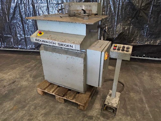 Indumasch siegen - uh 220 4 - overige plaatbewerkingsmachines - afbeelding 1 van  9