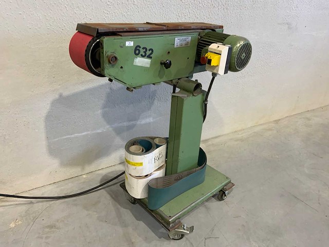 Indumasch siegen 122.4 backstand schuurmachine - afbeelding 3 van  10