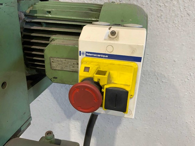Indumasch siegen 122.4 backstand schuurmachine - afbeelding 10 van  10
