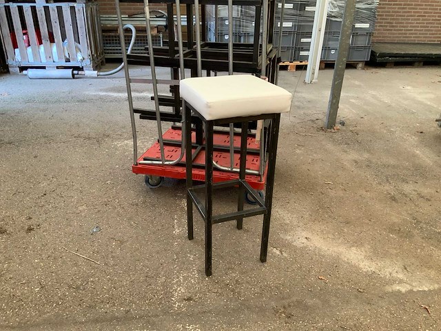 Industrial - bar furniture (10x) - afbeelding 1 van  7