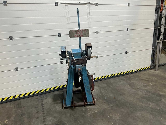 Industrial pillar grinder double slijpsteen - afbeelding 1 van  8