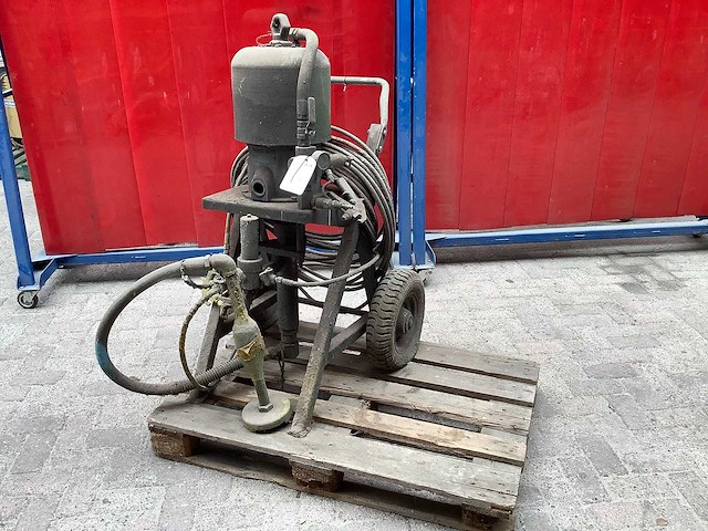 Industrie lak en coating - airpressure spuit - afbeelding 2 van  5