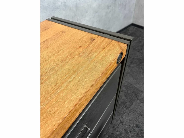 Industrieel dressoir 200x45 - afbeelding 6 van  14