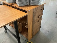 Industrieel koffiemeubel - afbeelding 2 van  3