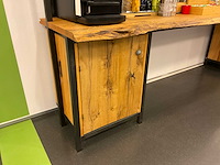 Industrieel koffiemeubel - afbeelding 2 van  8