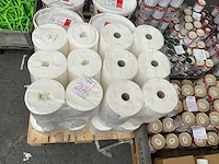 Industrieel poetspapier - patij papierrollen - afbeelding 3 van  6