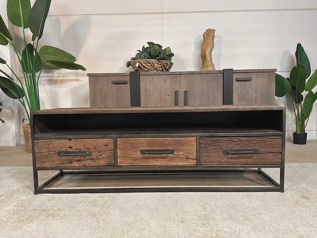 Industrieel tv meubel - afbeelding 4 van  9