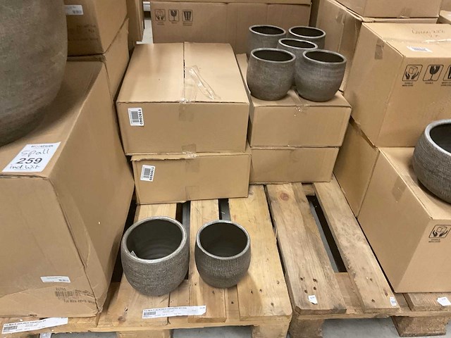 Industrieel wit bloempotten - afbeelding 2 van  13