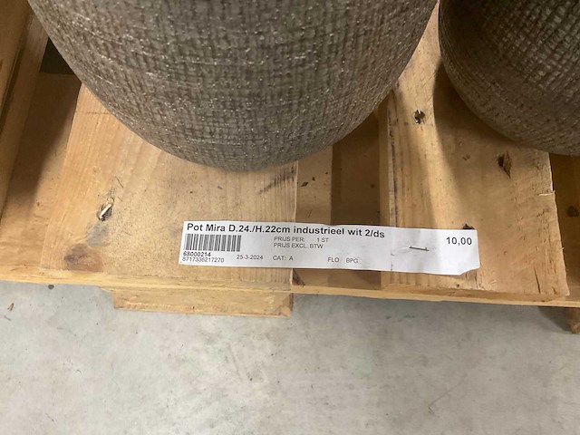 Industrieel wit bloempotten - afbeelding 3 van  13