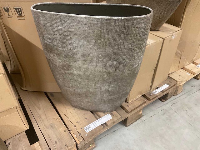 Industrieel wit bloempotten - afbeelding 7 van  13