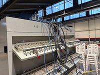 Industriële accucel test- en sorteerkast 5v 10a (256 kanalen) - afbeelding 6 van  7