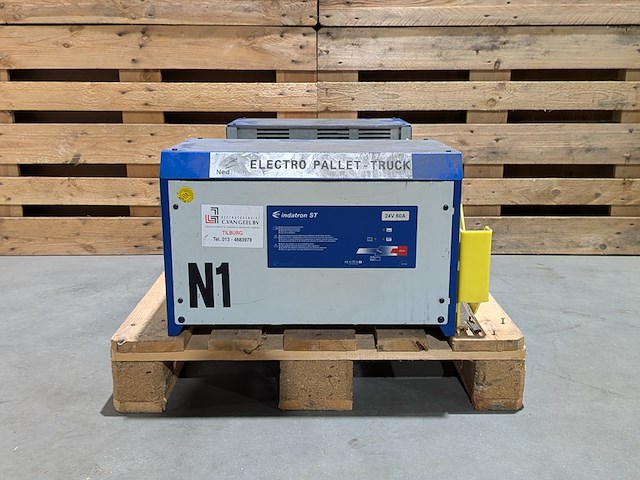 Industriële acculader, indatron st - afbeelding 1 van  9
