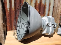 Industriele aluminium hanglamp - afbeelding 5 van  11