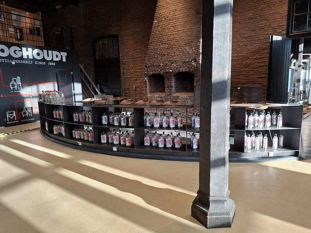 Industriële bar, 2021 - afbeelding 1 van  14