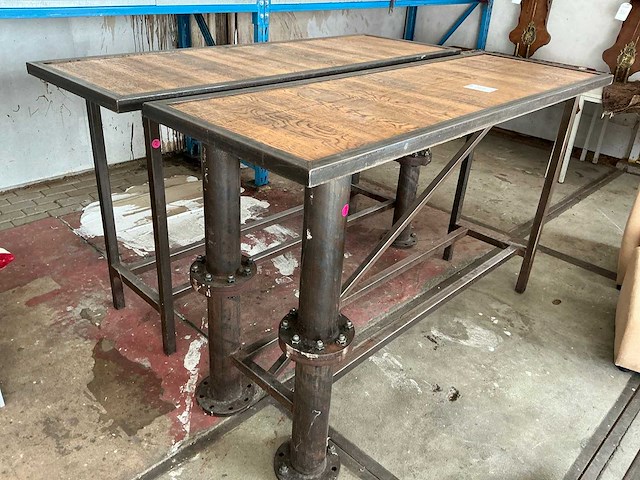 Industriële bartafel (2x) - afbeelding 1 van  5