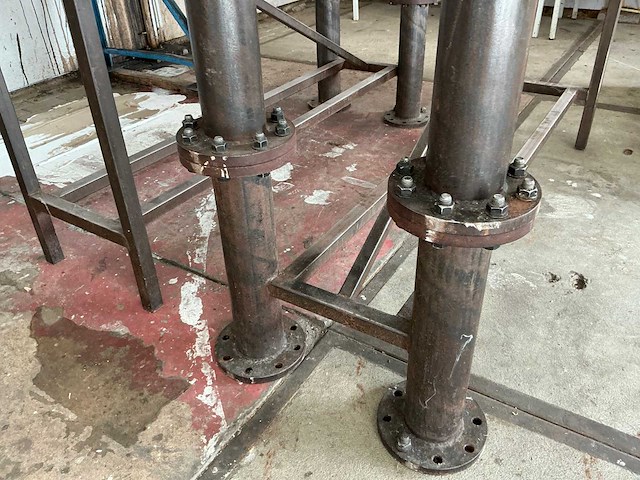 Industriële bartafel (2x) - afbeelding 4 van  5