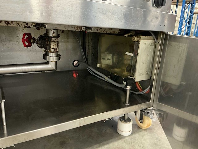 Industriële batchfrituur friteuse - afbeelding 14 van  16