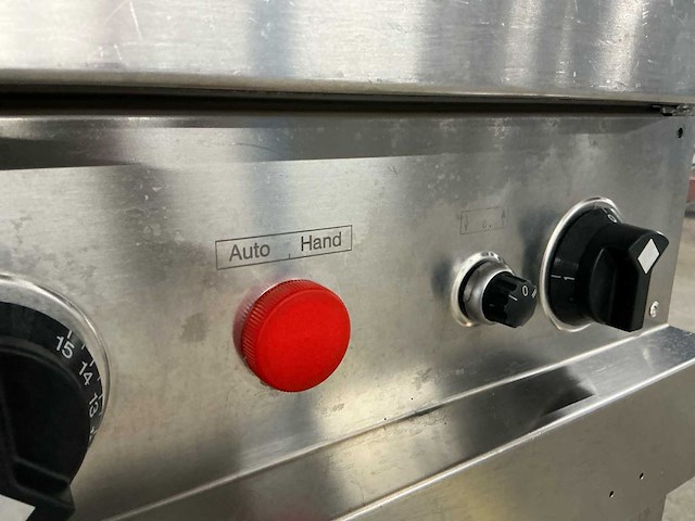 Industriële batchfrituur friteuse - afbeelding 8 van  16